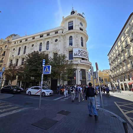 Hotel Ch Cruz Madrid Exterior foto